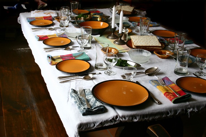 seder table