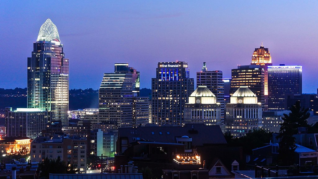 Downtown_Cincinnati_viewed_from_Mt._Adams_(cropped)