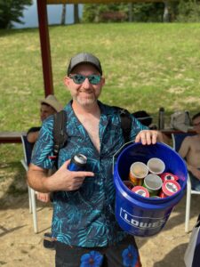 Nate Dumtschin and his bucket of Pringles